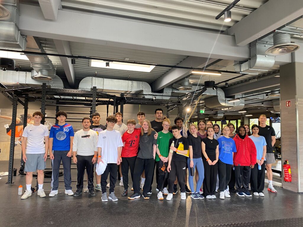 Fit fürs Fitnessstudio: Sicher, effektiv und motiviert trainieren lernen!