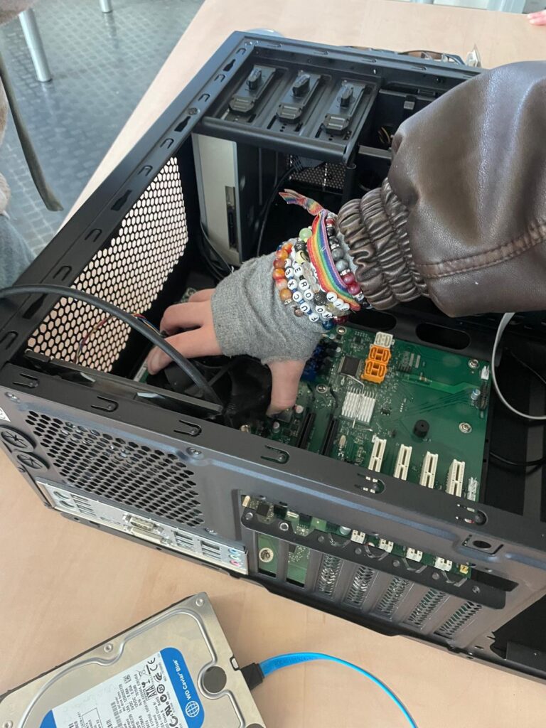 Ein spannender Praktikumstag beim Landesamt für Zentrale Polizeiliche Dienste NRW